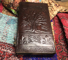 Load image into Gallery viewer, Leather Journal 23cm x 13cm
