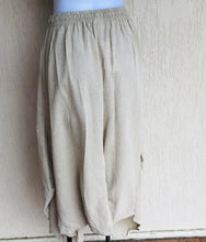 Load image into Gallery viewer, Pouch Pocket Pants
