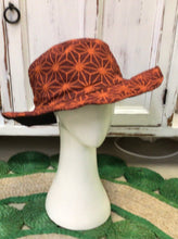 Load image into Gallery viewer, Cotton Pattern Print Hat
