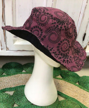 Load image into Gallery viewer, Cotton Pattern Print Hat
