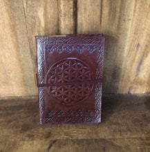 Load image into Gallery viewer, Leather Journal 18cm x 13cm
