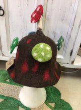 Load image into Gallery viewer, Mushroom Wool Felt Hat
