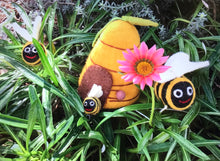 Load image into Gallery viewer, Wool Felt Bee Decoration
