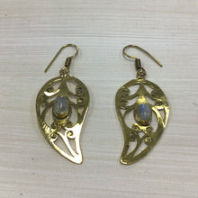 Load image into Gallery viewer, Alaia Leaf and Stone Earrings

