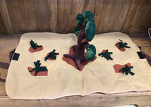 Load image into Gallery viewer, Journey of Jubin (Witchetty Grub)Playset
