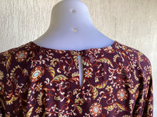 Load image into Gallery viewer, Estelle Mandala Vine Top
