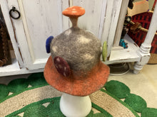 Load image into Gallery viewer, Mushroom Wool Felt Hat
