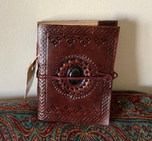 Load image into Gallery viewer, Leather Journal 15cm x 11cm

