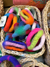 Load image into Gallery viewer, Wool Felt Ball Cage
