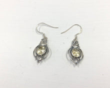 Load image into Gallery viewer, Mariella Earrings
