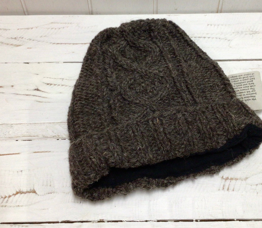 Wool Diamond Cable Knit Beanie