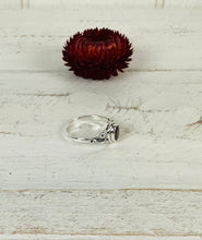 Load image into Gallery viewer, Isabelle Silver Ring
