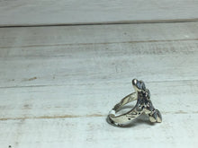 Load image into Gallery viewer, Ivy Sterling Silver Ring

