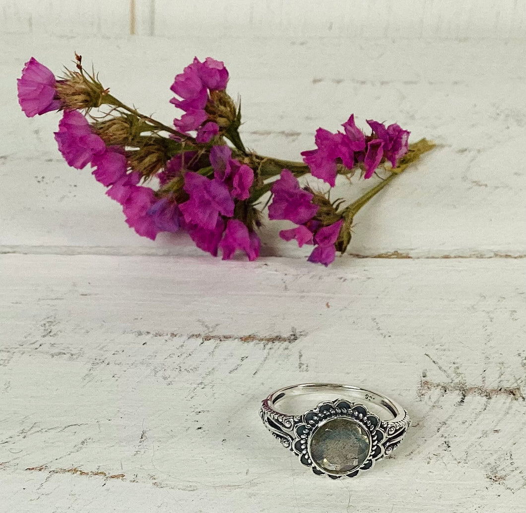 Wendy Sterling Silver Ring