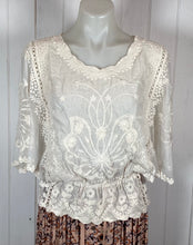 Load image into Gallery viewer, Cotton Lace Butterfly Top
