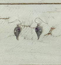 Load image into Gallery viewer, Intricate Leaf Earrings
