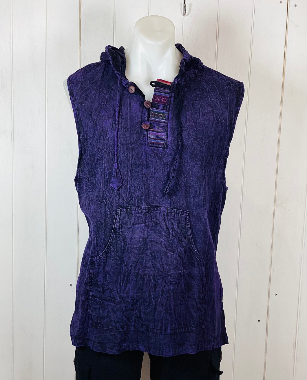 Sleeveless cotton hooded top