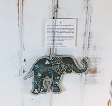 Load image into Gallery viewer, Zari Elephant Decoration
