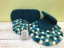 Load image into Gallery viewer, Wool Felt Kitchen Set
